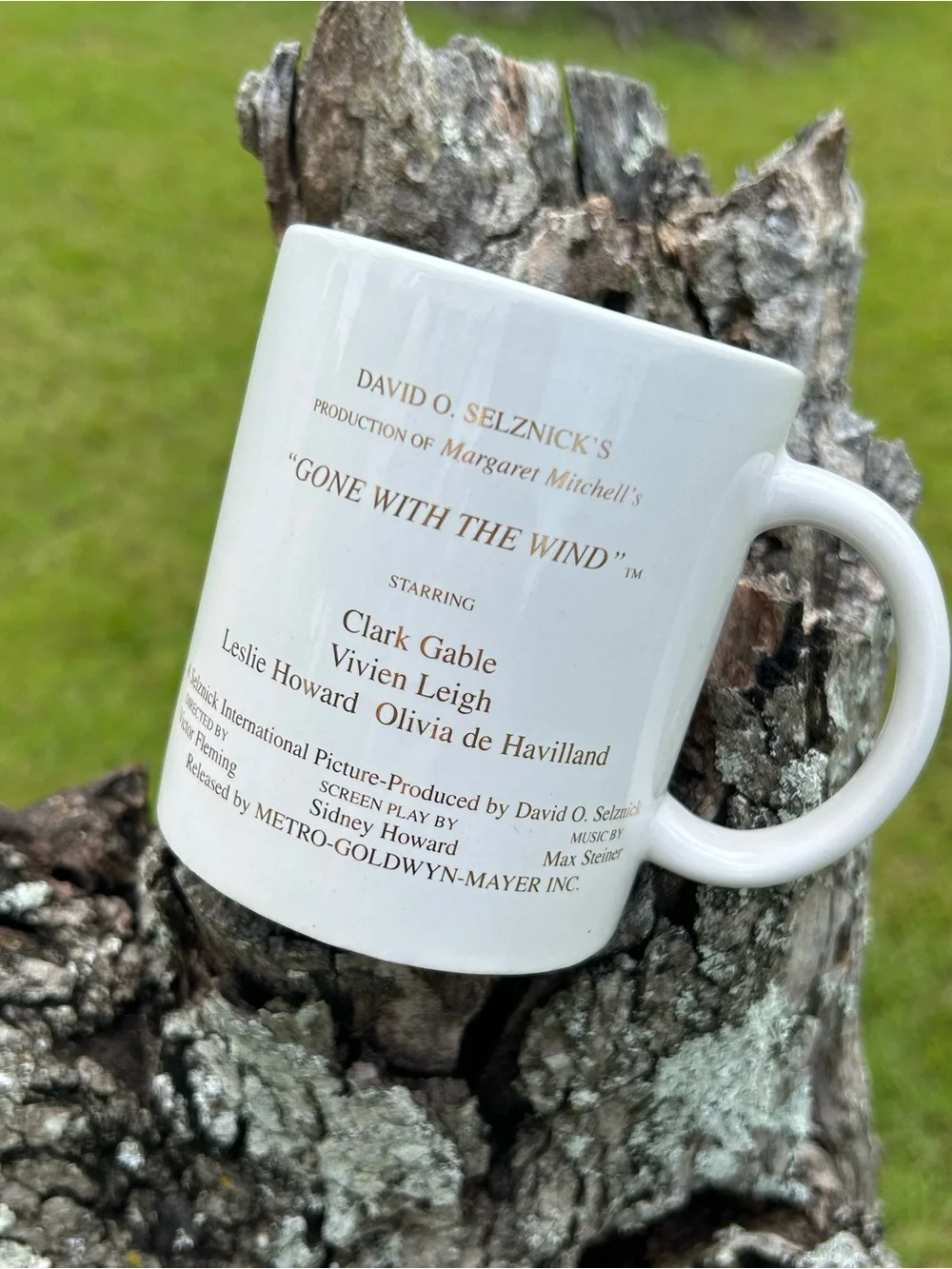 Vintage 1996 Gone With The Wind Coffee Mug Scarlett O’Hara Rhett Butler Gold Scr